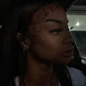 Meet your Posher, Mari